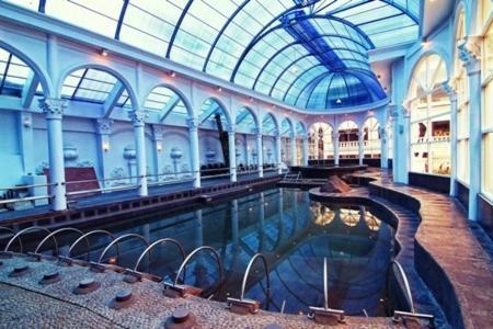 Grand Paradise Lembang Exterior foto