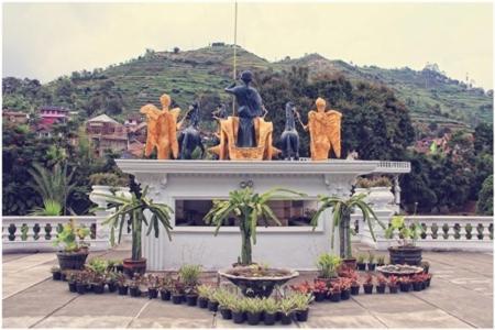 Grand Paradise Lembang Exterior foto